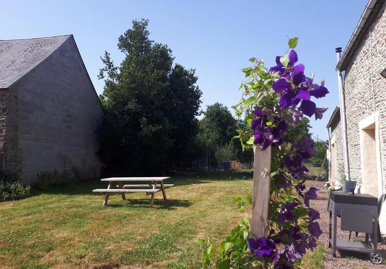 Gites Des Archanges Macey  0*, Macey (Manche) France